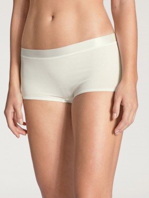 Biancheria Intima Donna Calida Cate Shorty Regular Cut Alabaster Crème | 8204-AQMJS