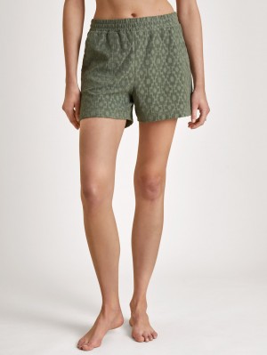 Summer Oufits Donna Calida Lounge Healing Shorts Verdi | 0912-PMTLW