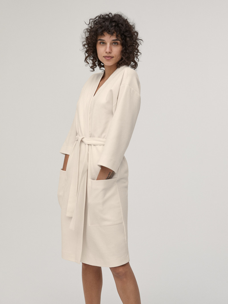 Bathrobes Donna Calida Cosy Shower Bathrobe, Length 95cm Bianche | 6184-MAQHR